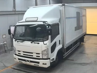 Isuzu FORWARD