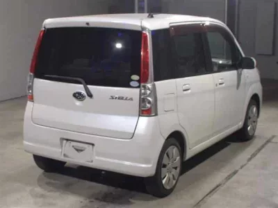 Subaru STELLA