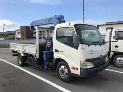 Hino DUTRO