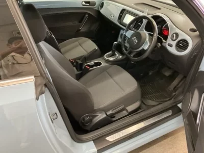 Volkswagen THE BEETLE