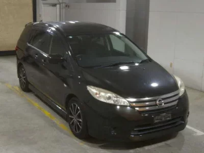 Nissan LAFESTA
