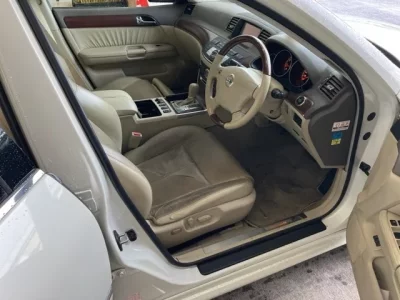Nissan FUGA