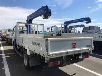 Hino DUTRO