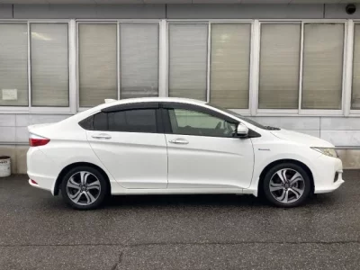 Honda GRACE