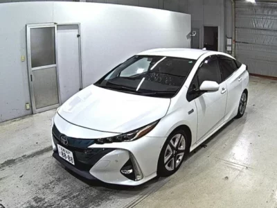 Toyota PRIUS PHV