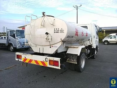 Mitsubishi FUSO FIGHTER