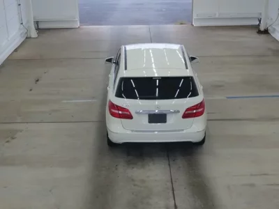 Mercedes-Benz B CLASS
