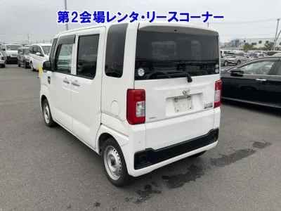 Daihatsu HIJET CADDIE