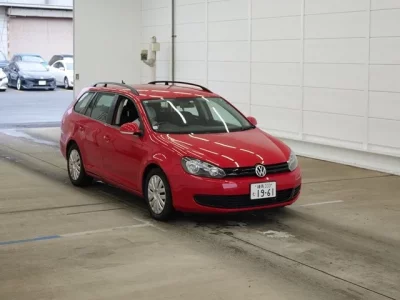 Volkswagen GOLF VARIANT