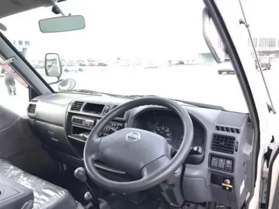 Nissan VANETTE TRUCK