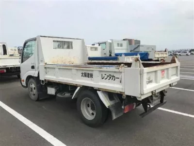 Hino DUTRO