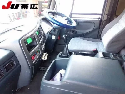 Nissan CONDOR