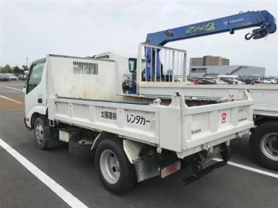 Hino DUTRO