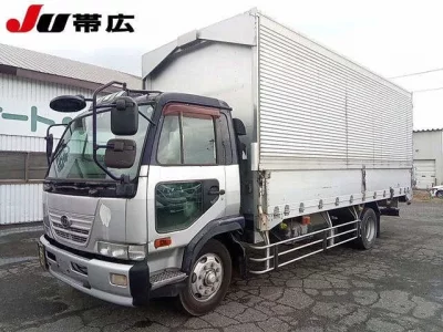 Nissan CONDOR
