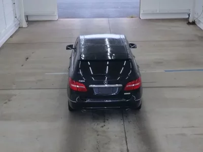 Mercedes-Benz B CLASS