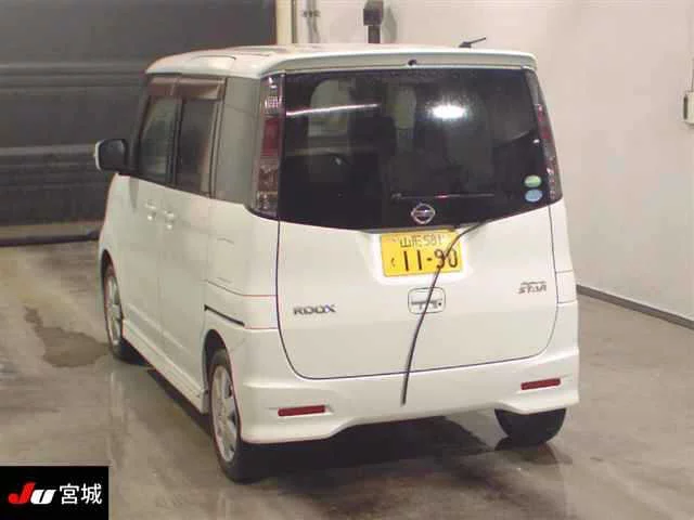 Nissan ROOX