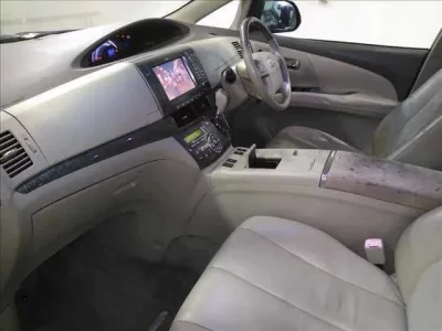 Toyota ESTIMA HYBRID