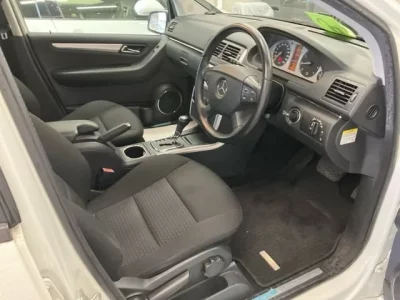 Mercedes-Benz B CLASS