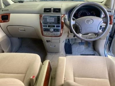 Toyota IPSUM