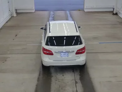 Mercedes-Benz B CLASS