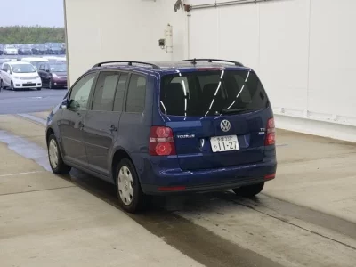 Volkswagen GOLF TOURAN
