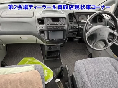 Mitsubishi DELICA