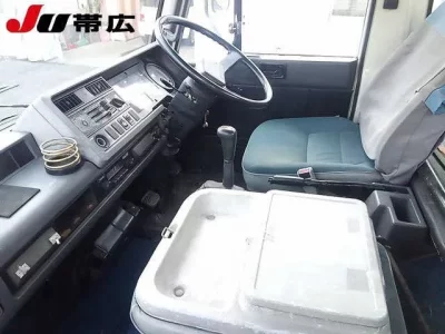 Nissan CONDOR