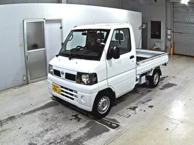 Nissan CLIPPER TRUCK