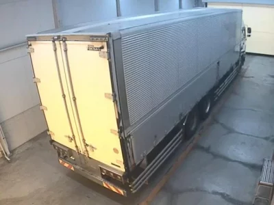 Isuzu TRUCK