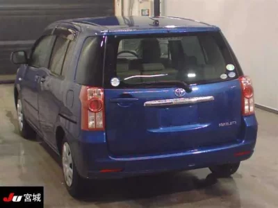 Toyota RAUM