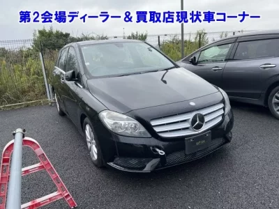 Mercedes-Benz B CLASS