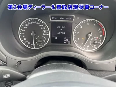 Mercedes-Benz B CLASS