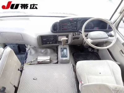 Toyota COASTER