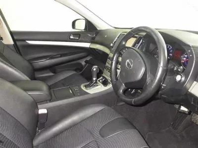 Nissan SKYLINE