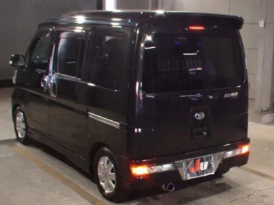 Daihatsu Atrai Wagon