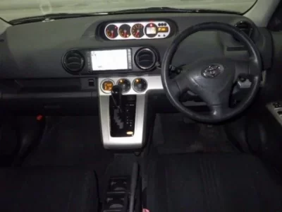 Toyota COROLLA RUMION