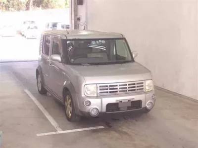 Nissan CUBECUBIC