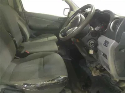 Isuzu COMO