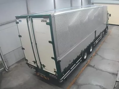 Isuzu TRUCK