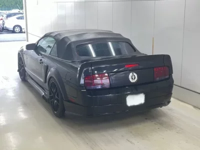 Ford MUSTANG