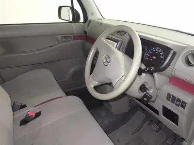Toyota PIXIS SPACE