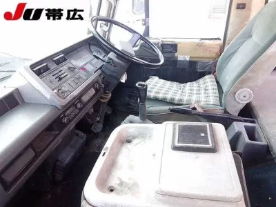 Nissan CONDOR