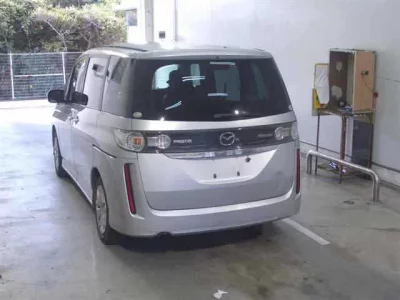 Mazda BIANTE