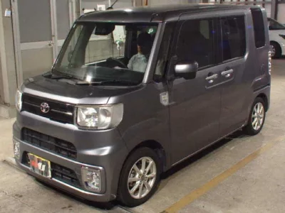 Toyota PIXIS MEGA