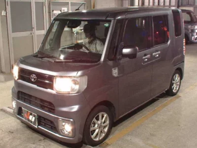 Toyota PIXIS MEGA