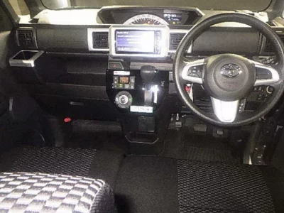Toyota PIXIS MEGA