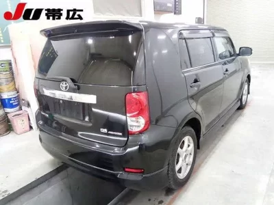 Toyota COROLLA RUMION