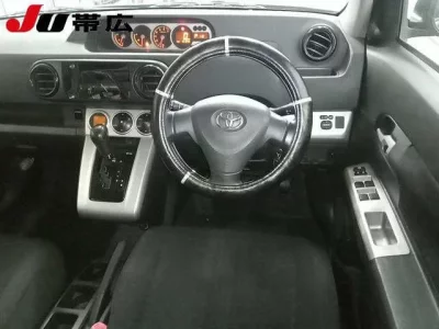 Toyota COROLLA RUMION