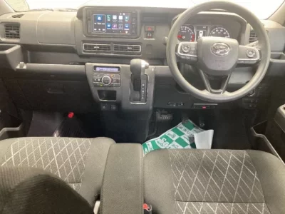 Daihatsu ATRAI VAN