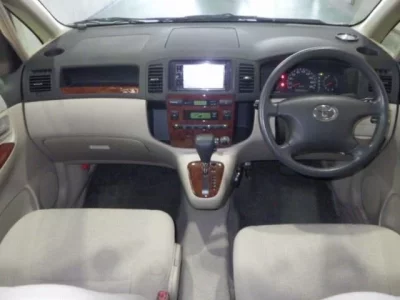 Toyota COROLLA SPACIO